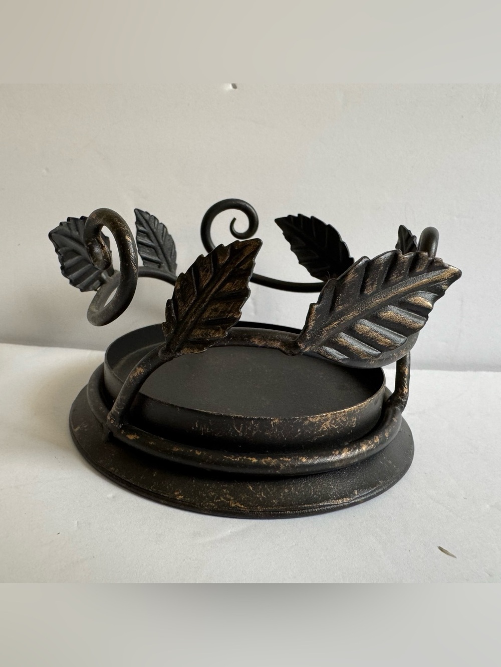 Longaberger Wrought Iron Bronze Leaf Pillar Candle Holders Pair Rustic Scroll - Picture 2 of 10